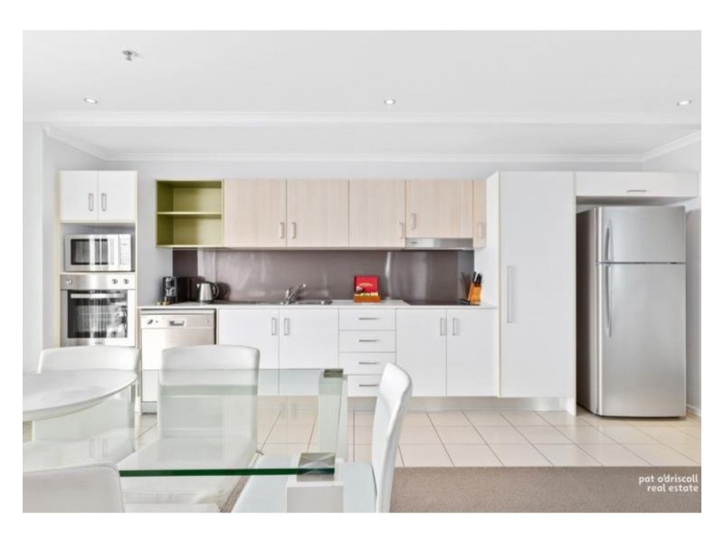 701/102-108 Victoria Parade, Rockhampton City QLD 4700